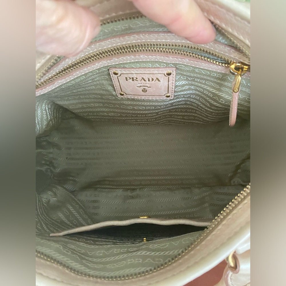 PRADA Vitello Leather Lux Satchel W/COA and Prada Authenticity - Picture 10 of 16